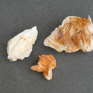 25-52mm 3 PACK Natural Barite with Vanadinite Cluster, One of a Kind 3 Pack, As Pictured Bladed Barite Cluster, Barite with Vanadinite