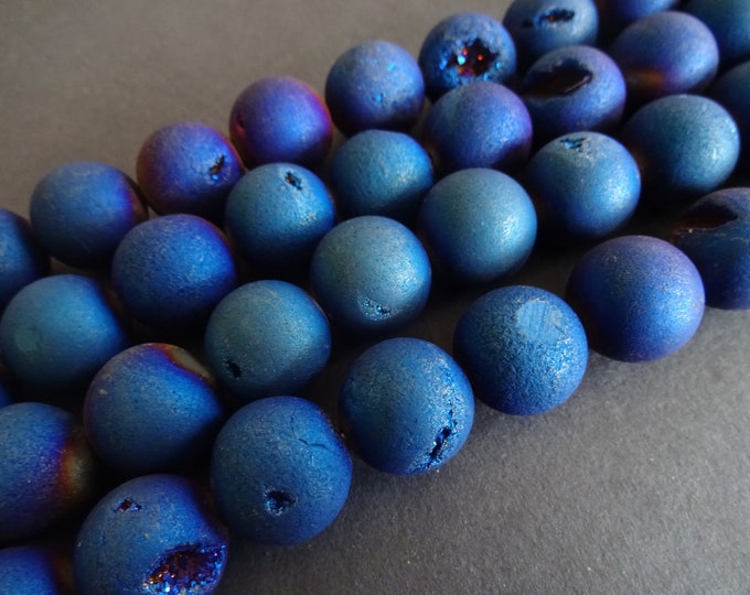 16mm Natural Druzy Geode Quartz Beads, Electroplated, Blue Round, 16 Inch Strand Of About 21 Beads, Natural Quartz Crystals, Large Ball Bead