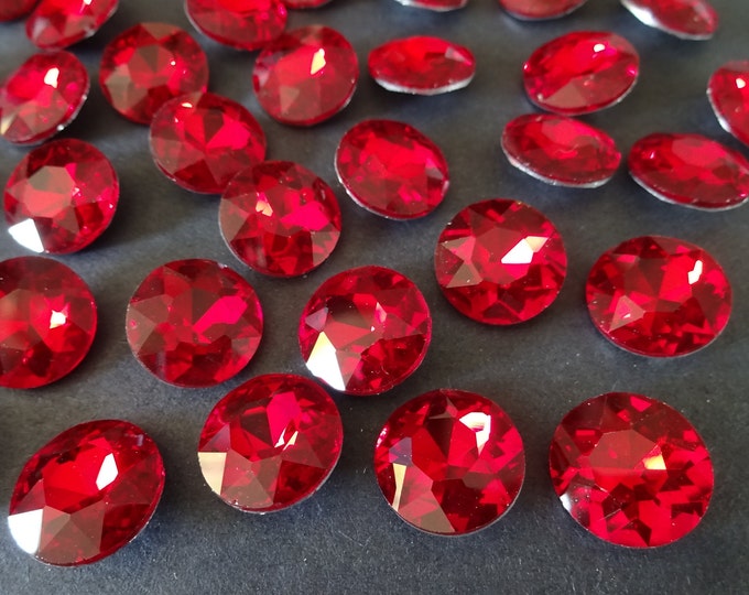 10 PACK of 14mm Faceted Rhinestone Round Cabochon, Glass Round Rhinestone Cabochon, Faceted, Red Rhinestone, Faceted Rhinestone, Back Plated