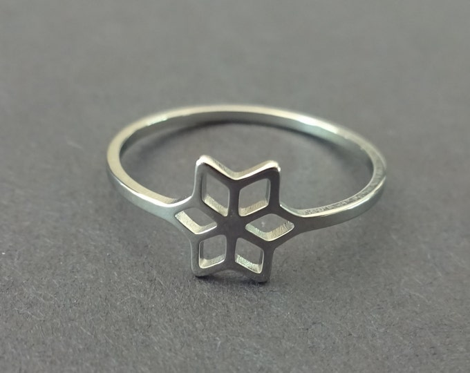 Stainless Steel Snowflake Ring, Silver Color, Sizes 7-10, Simple Flower Ring, Geometric Modern Minimalist Ring, 6 Pointed Snowflake Pattern