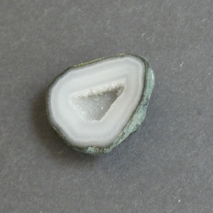 23x20x10mm Natural Tabasco Geode, One of a Kind, As Seen in Image, Only One Available, Large Tabasco Geode, Unique Single Tabasco Geode