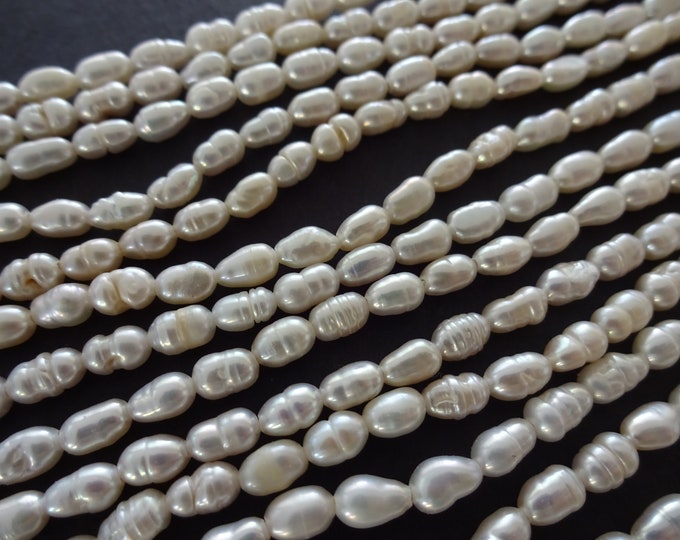 14 Inch 4-6mm Natural Freshwater Pearl Bead Strand, About 68 Beads, Rounded Rice Shape, Pearls, White Pearl Beads, Pearl Jewelry Making