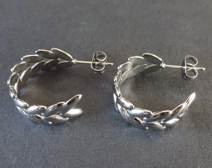 Stainless Steel Silver Leaf Half Hoop Earrings, Hypoallergenic, Round Hoops, Set Of Silver Earrings, 20.5x22mm, Leaf Hoops, Round Branches