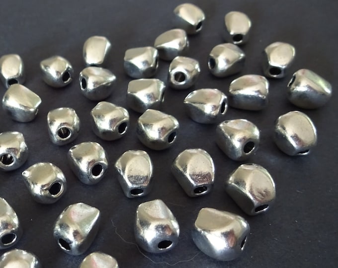 20 PACK OF 10x9.5mm Metal Faceted Barrel Beads, Antiqued Silver Color, Large 3mm Hole, Oval Barrel Beads, Faceted Spacers, Large Hole Bead