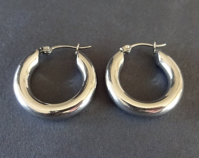 Stainless Steel Silver Chunky Hoop Earrings, Hypoallergenic, Simple Hoops, Set Of Silver Earrings, 27.5mm, Thick Hoops, Chunky Earring