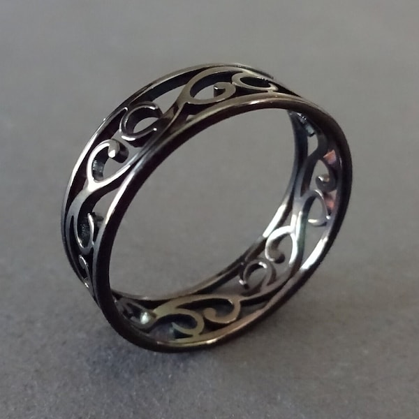 Stainless Steel Black Floral Filigree Band, Sizes 6-10, Shiny Black Band, Floral Band, Metal Flower Ring For Her, Fancy Romantic Design
