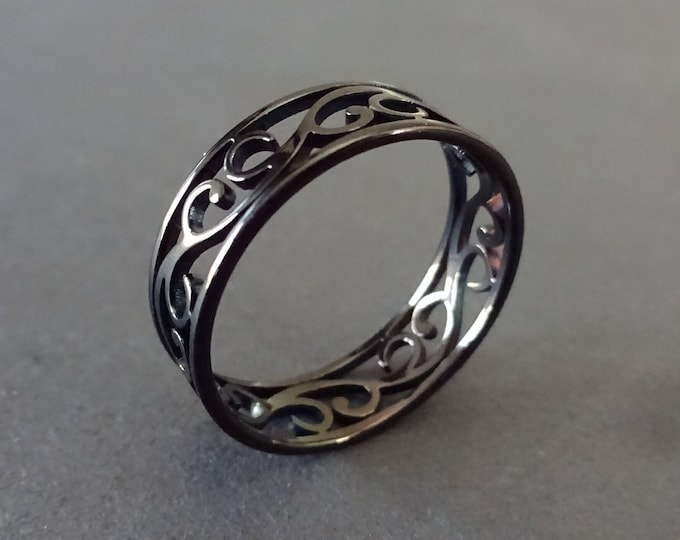 Stainless Steel Black Floral Filigree Band, Sizes 6-10, Shiny Black Band, Floral Band, Metal Flower Ring For Her, Fancy Romantic Design