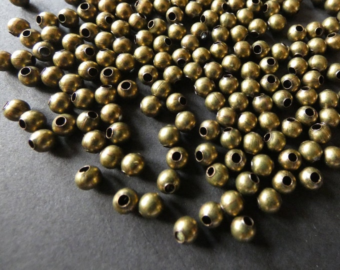 200 PACK 4mm Iron Ball Beads, Antiqued Bronze Color, Round Metal Spacers, 1.5mm Hole, Lightweight Ball Bead, Basic Round Bead Jewelry Supply