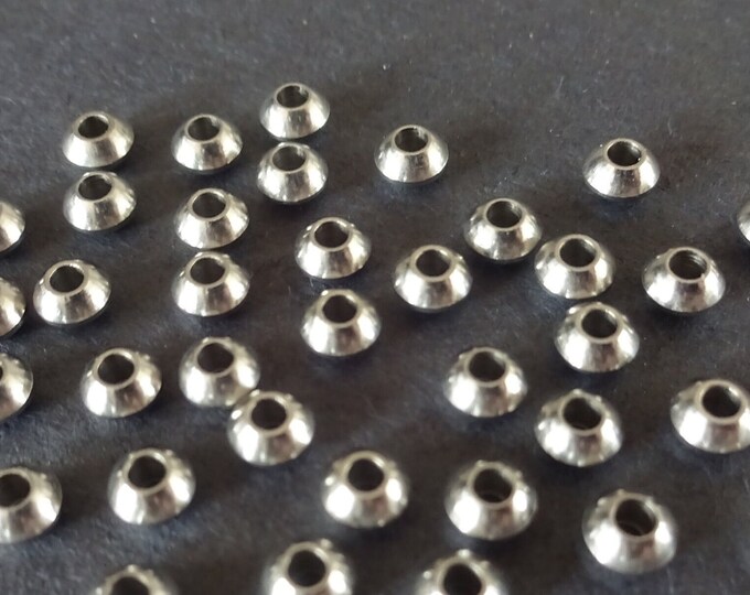 20 PACK 4x2.5mm Brass Saucer Beads, Classic Silver Color, Round Metal Spacers, 1.6mm Hole, Spacer Beads, Rondelle Spacers, Saucer Spacer
