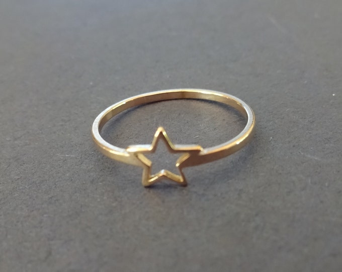 Stainless Steel Rose Gold Star Ring, Pink Star Outline, Sizes 6-10, Simple Star Ring, Cute Stars Ring, Stylish Band, Classic Promise Ring