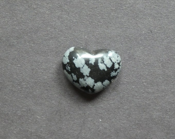 20x23x10mm Natural Snowflake Obsidian Heart Love Stone, Black and White, Pocket Palm Stone for Reiki Balancing, One of a Kind, Gemstone