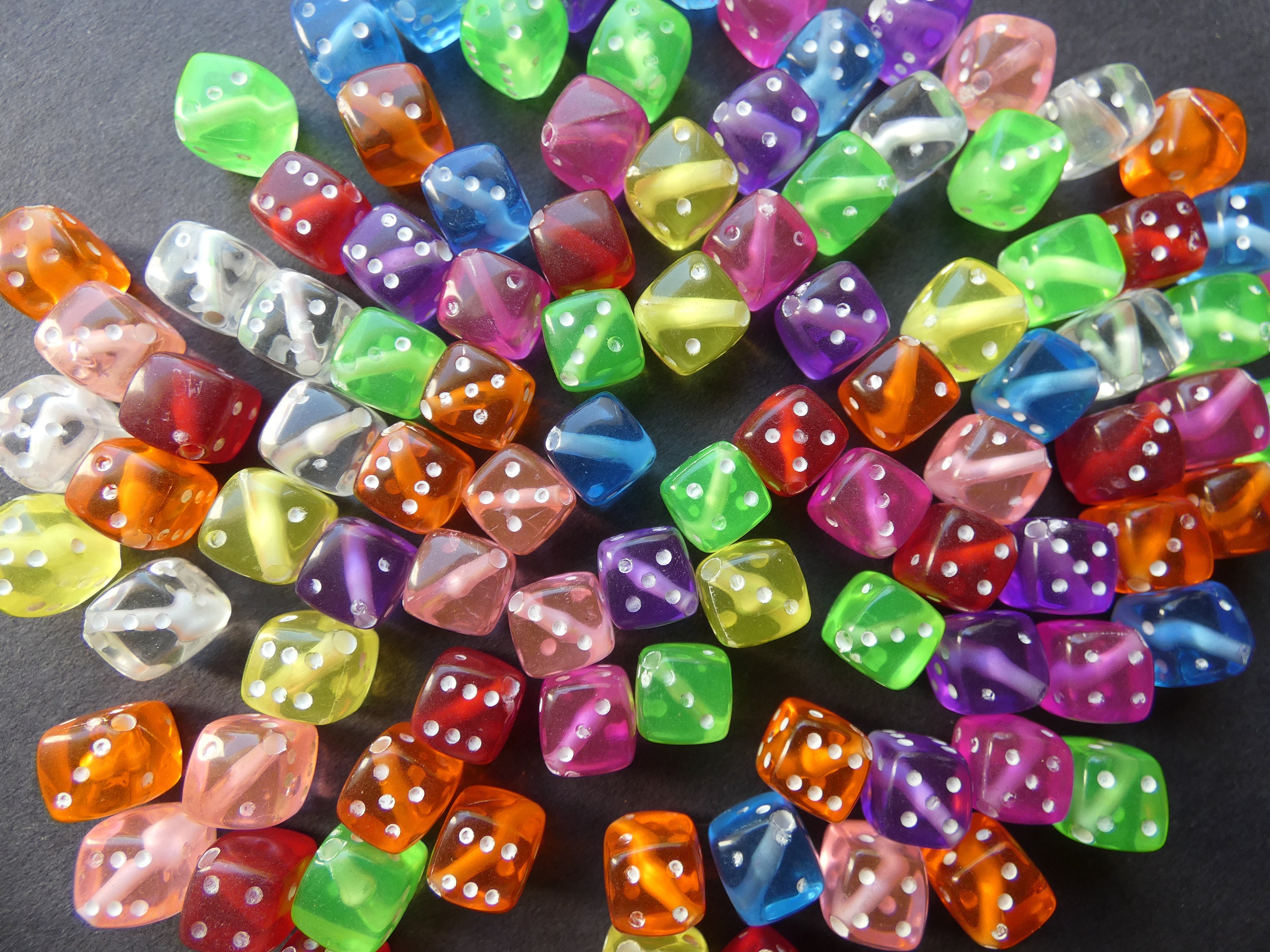 50 PACK 8mm Dice Cube Acrylic Beads, 8x8mm, Mixed Color, Rainbow Bead, Transparent Bead, Square
