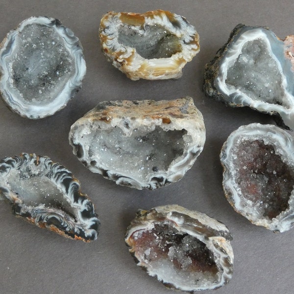 33-66x24-32mm Natural Druzy Agate Geode, Natural Crystal, One of a Kind, Natural Druzy Agate Nugget, Druzy Agate Geode Display, Unique