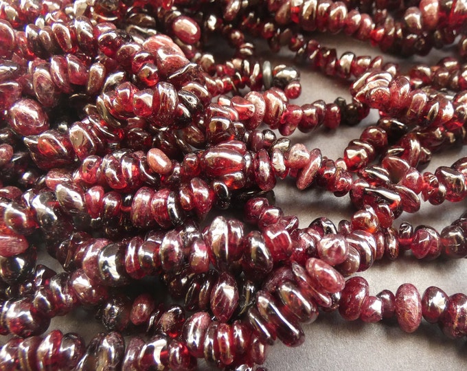 32 Inch 4-6mm Natural Garnet Bead Strand, About 225 Stones, Red Garnet Pebbles, Nugget Polished Stones, Drilled Garnet Crystals, 1mm Hole