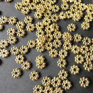  1250 Pieces Gold Spacer Beads for Jewelry Making, Gold Round  Beads and Gold Flat Clay Beads for Bracelets Making, Small Gold Filled  Beads for Jewelry Making