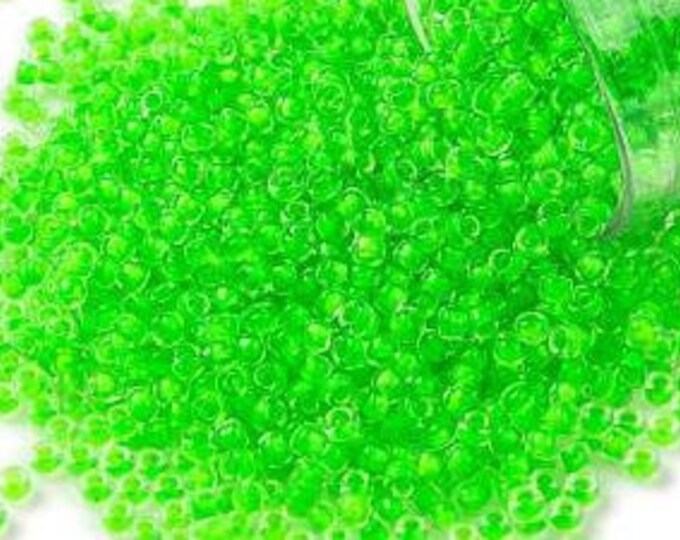 11/0 Toho Seed Beads, Frosted Luminous Neon Green (805F), 10 grams, About 3000 Round Seed Beads, 2.2mm with .8mm Hole, Frosted Finish