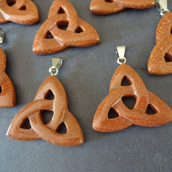 23-40mm Glass Goldstone Trinity Knot Pendant, With Stainless Steel Loop, Stone Trinity Charm, Glittery Orange Pendant, Irish Triquetra