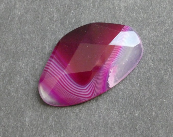 41x25x6mm Natural Agate Cabochon, Faceted Agate Cab, Pink, Dyed, One of a Kind, Gemstone Cabochon, Only One Available, Unique Agate Nugget
