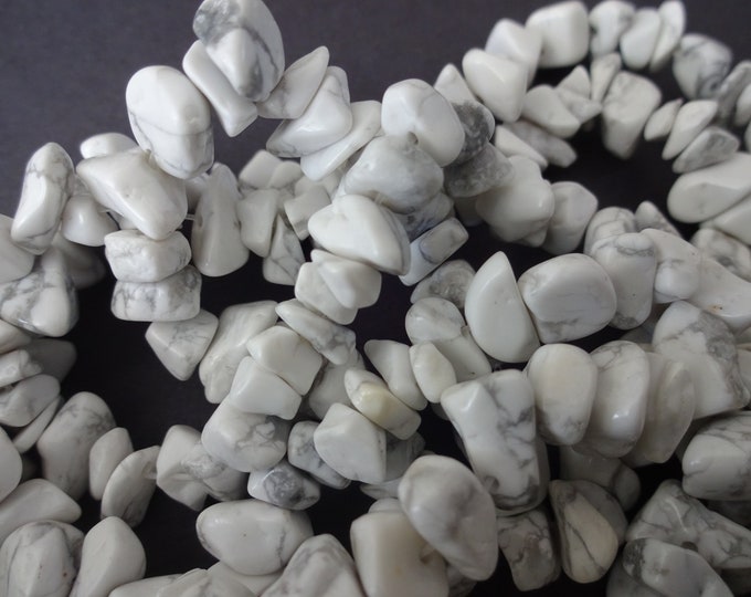 15-16 Inch Strand Natural Howlite Chip Bead Strand, 8-9mm Nuggets, About 106 Beads Per Strand, White and Gray Stone Bead, Swirled Gemstone