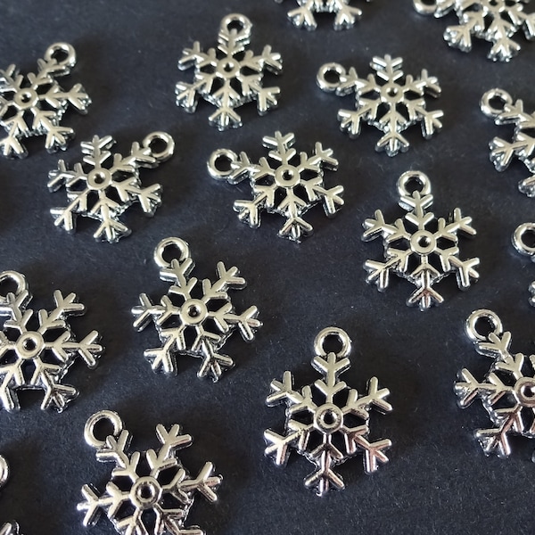 20 PACK 13mm Metal Snowflake Pendants, Silver Metal Pendant, Snow Pendant, Christmas Pendant, Snowflake Charm, LIMITED SUPPLY, Hot Deal!