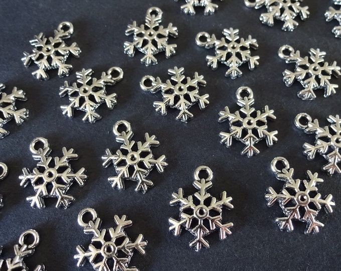 20 PACK 13mm Metal Snowflake Pendants, Silver Metal Pendant, Snow Pendant, Christmas Pendant, Snowflake Charm, LIMITED SUPPLY, Hot Deal!