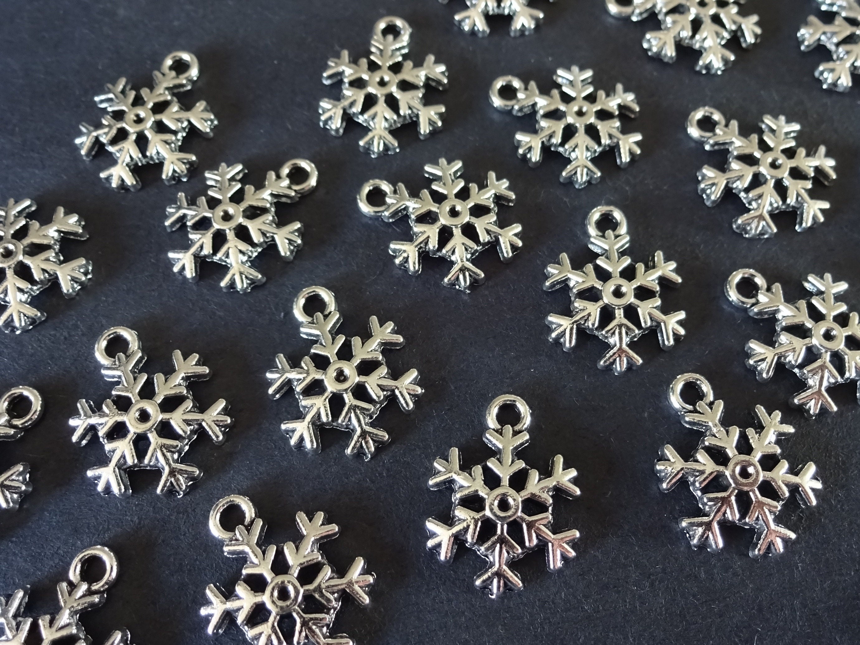 Broyhill Gold Metal Snowflake Decor