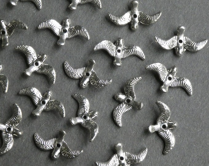 20 PACK 17x10mm Metal Bird Bead, Seagull Bead, Antique Silver Color, Animal Bead, Metal Spacer, Nature Metal Bead, Charms, Embellished Birds