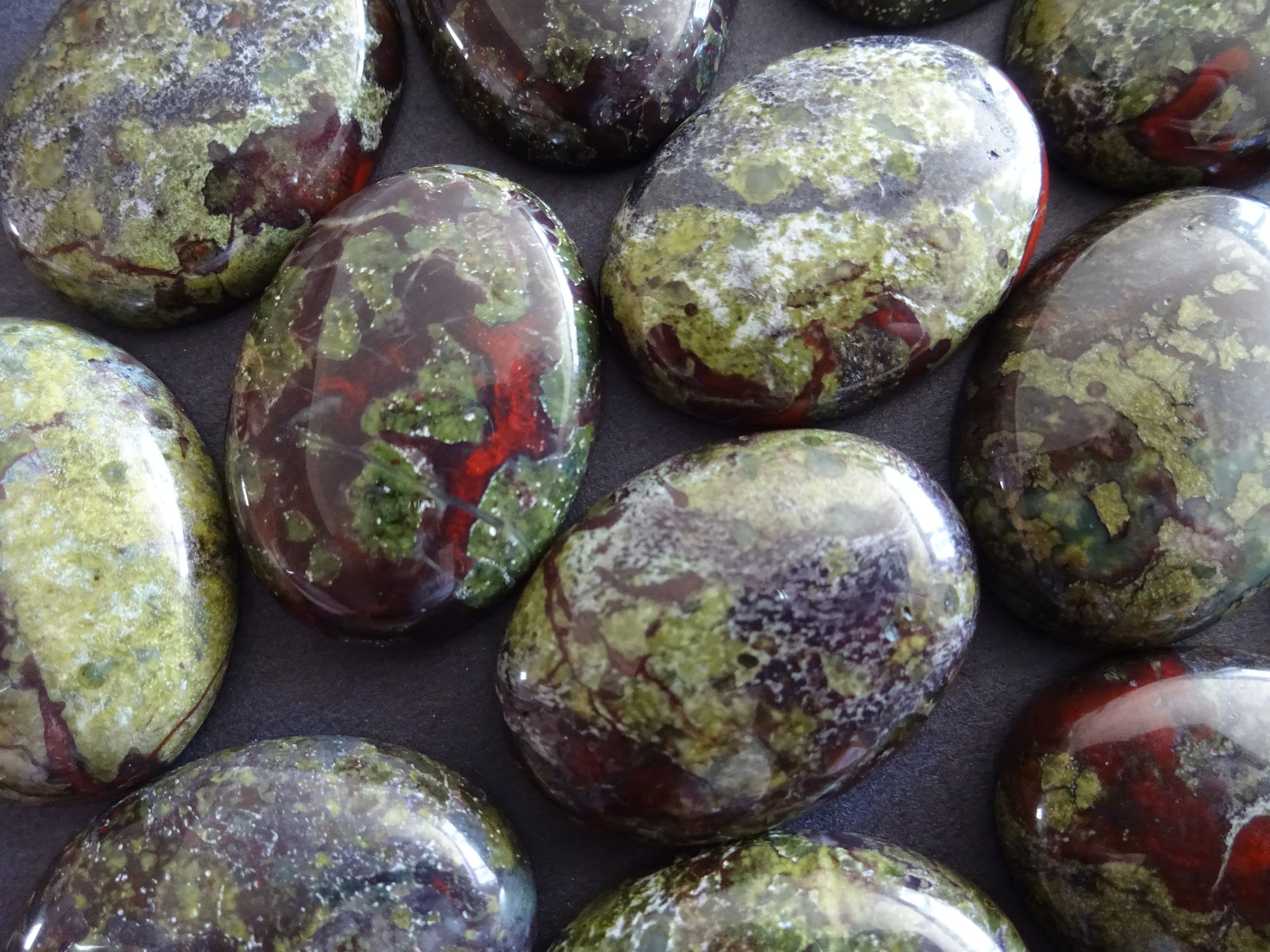 30x22mm Natural Dragon Bloodstone Gemstone Cabochon, Oval Cabochon