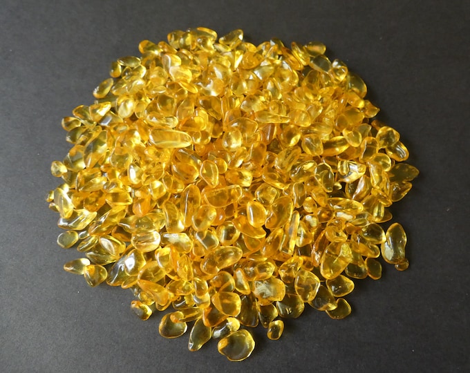 200 Grams Synthetic Citrine Chips, Dyed, Undrilled, 4-16x3-7x2-5mm, No Holes, Citrine Nuggets, Transparent, Pale Light Yellow, Citrine Beads