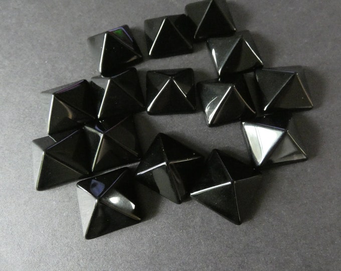 19x19mm Natural Obsidian Cabochon, Pyramid Gemstone Cabochon, Shiny Black Stone, Pretty Gem, Polished Gem, Triangle Cab, Crystal Stone