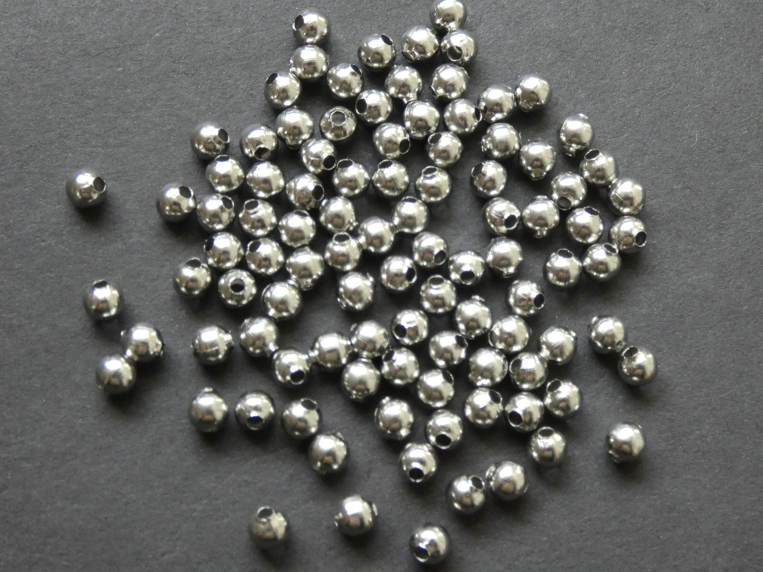 50 Pack 4mm Round Stainless Steel Bead, Circular Metal Bead, Stainless ...