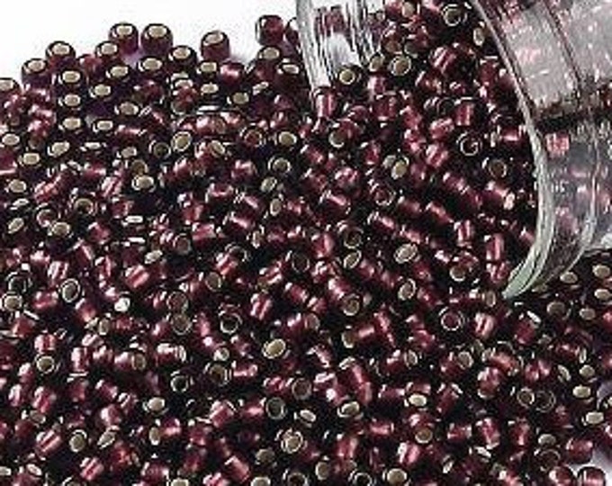 11/0 Toho Seed Beads,  Silver Lined Frost Amethyst (26CF), 10 grams, About 1110 Round Seed Beads, 2.2mm with .8mm Hole, Frost Finish