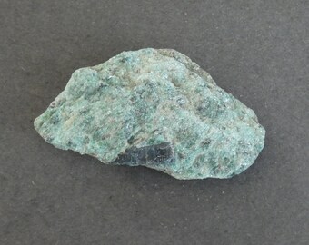 64x34mm Natural Kyanite in Fuchsite Matrix, One of a Kind Stone, Only One Available, Unique Stone, As Pictured Kyanite in Fuchsite Matrix