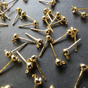 3mm Gold Plated Brass Rhinestone Earring Settings, With Loops, Fits 3mm Round Stone, Gold Stud Posts, .8mm Pin, Ear Post, Earring Making