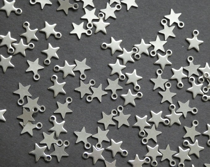 9x7mm 304 Stainless Steel Star Charms, Steel Star Pendant, Classic Silver Color, Lightweight, 1.2mm Hole, Star Tag Charm, Silver Star Charms
