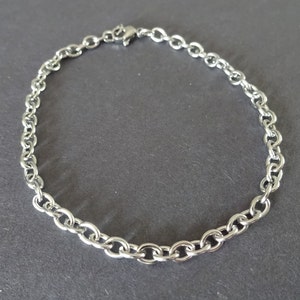 Stainless Steel Cable Chain Bracelet With Clasp, Basic Silver Chain, 7 7/8 Inch, Minimalist, Ready To Wear, Link Chain, Charm Bracelet