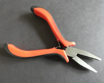 Xuron Chisel Nose Plier For Chainmaille –