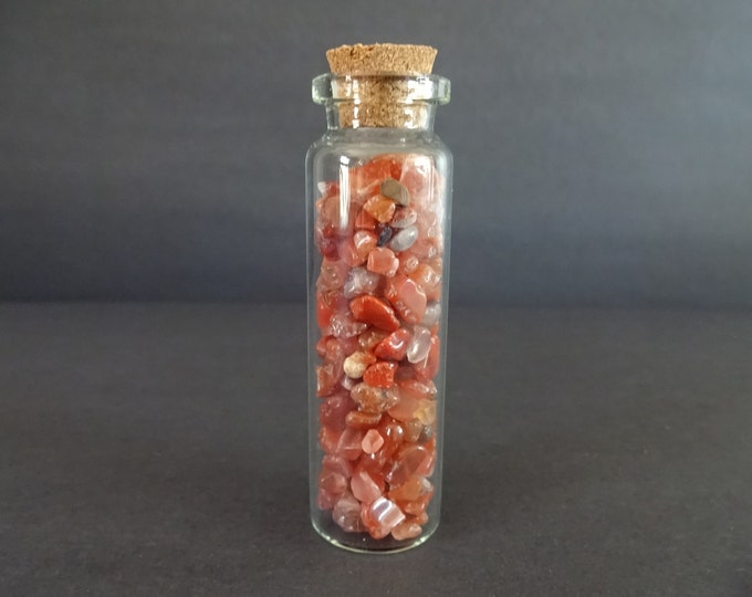 Glass Crystal Chip Jar with Red Agate, Red Color Gemstone, 22x71mm Glass Jar, Decoration or Pendant Piece, Cork Stopper, Wishing Bottle