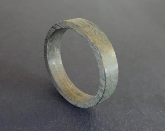 Beige Natural Wood Band, Handcrafted Sandalwood Ring, Sizes 7-10, Simple Brown Band, Classic Wooden Band, 5mm Wide, Wood Grain Ring