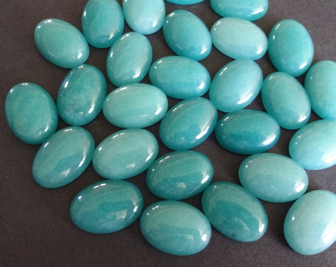 18x13mm Natural White Jade Gemstone Cabochon, Dyed, Teal Oval Cab, Polished Gem Cabochon, Natural Stone, Jade Stone, Turquoise Blue Color