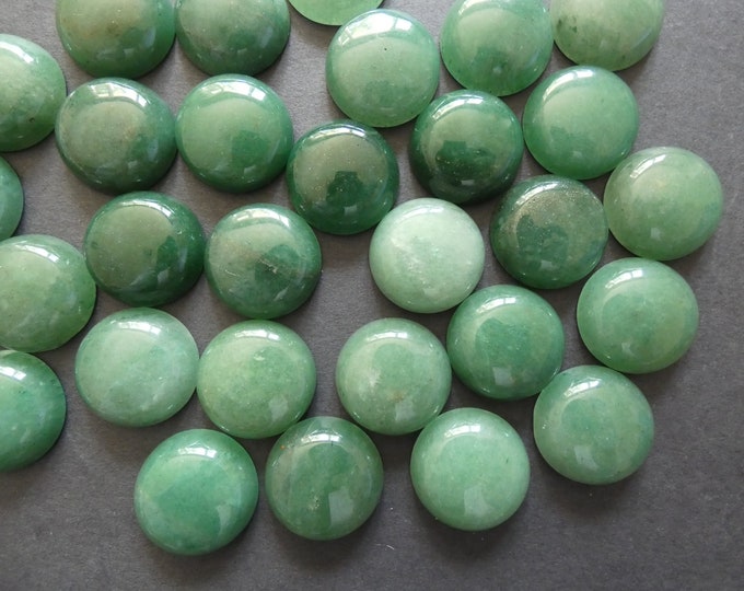 20mm Natural Green Aventurine Gemstone Cabochon, Round Dome Cabochon, Polished Gem, Natural Gemstone, Light Translucent Green, 20x6-7mm