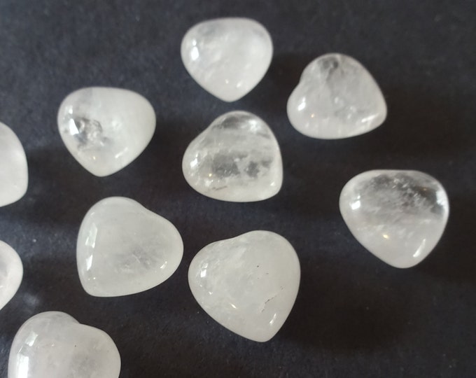 14.5-15mm Natural Quartz Heart Stone, Undrilled Palm Stone, Beautiful Polished Gem, Quartz Jewelry Making, Quartz Crystal Pocket Stone