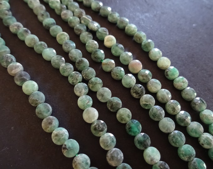 15 Inch 2.5-4mm Natural Emerald Nugget Beads, About 100 Beads, Green Crystal, Teal Nugget Bead, Gemstone Mineral, Semi Transparent
