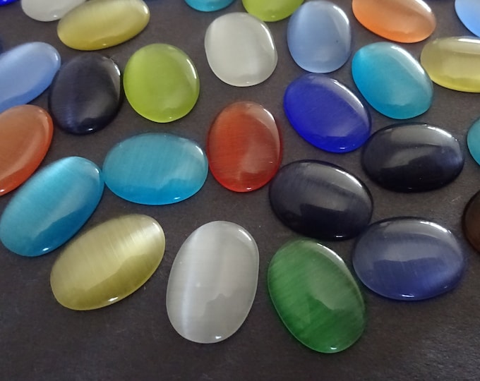 PACK OF 16x12mm Glass Cat Eye Cabochons, Mixed Color Oval Cabs, Lot of Glass Gemstones, Translucent Cat Eye Cabs, Small Oval Cabochons