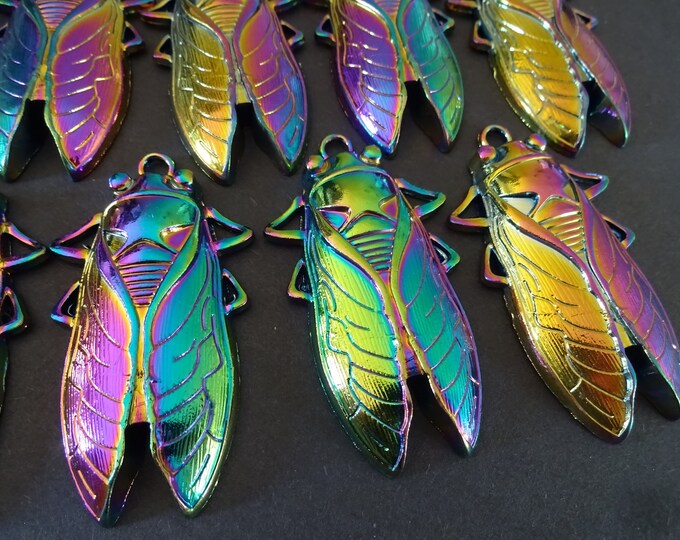 PACK OF 61mm Metal Cicada Pendant, Rainbow Metal Cicada Charm, Oil Slick Color, Iridescent Metal Pendant, Holographic Metal Pendant