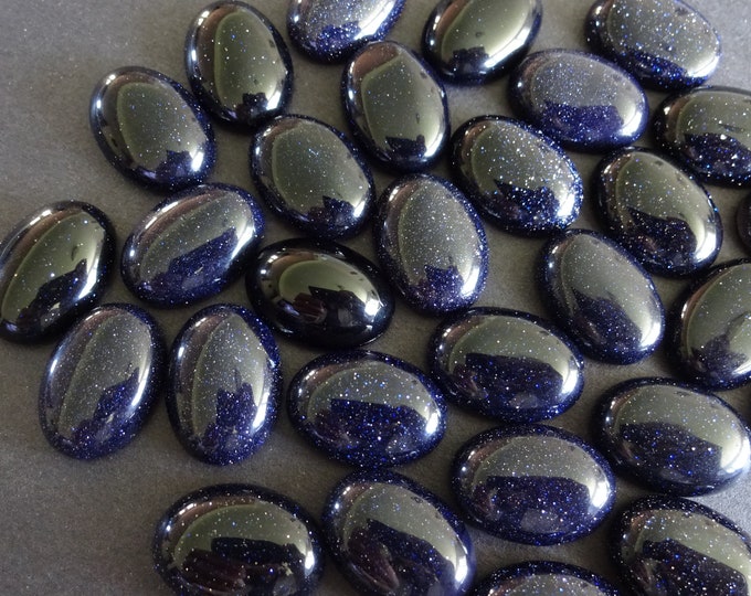 18x13mm Blue Goldstone Cabochon, Synthetic Oval Gemstone Cabochon, Blue Stone, Polished Gem, Glittery, Golden Flecks, Sparkly, Navy Blue