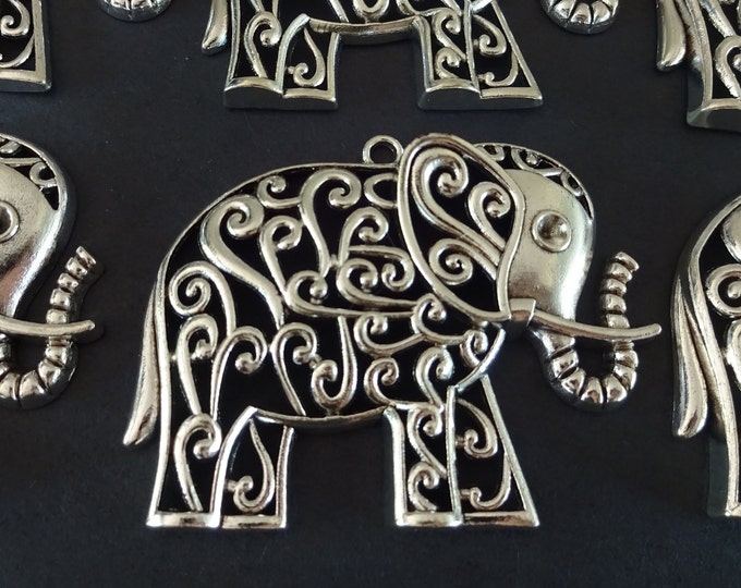 64.5mm Metal Elephant Pendant, Silver Metal Color Elephant, Large Pendant, Large Animal Pendant, Antique Pendant, African Theme Pendant