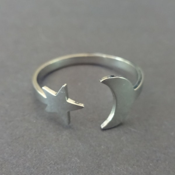 Stainless Steel Adjustable Star & Moon Ring, Silver Star Ring, Resizable Ring, Cute Finger and Toe Ring, Good Luck Ring, Star Promise Ring