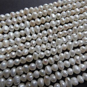 14 Inch 5-6mm Natural Freshwater Pearl Bead Strand, About 68 Beads, Ivory White, Round Ball Pearls, White Pearl Beads, High Grade, Nautical