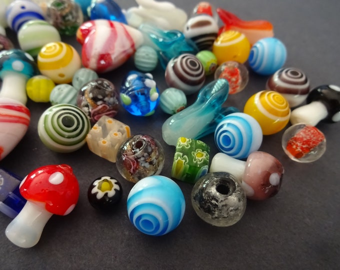 100 GRAMS Mixed Striped and Millefiori Glass Beads, Drilled 1-2mm Hole, About 50 Beads, 8~14x3~13.5mm, Glass Bead Mixed Lot, Mixed Shapes